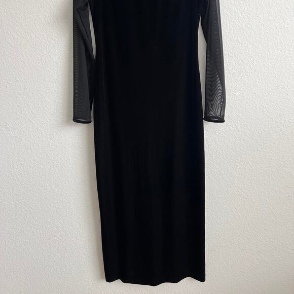 Black velvet maxi dress - Picture 2 of 4